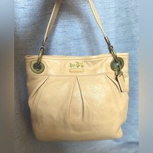 Coach - Madison Pebbled Leather Hippie - Apricot - Shoulder/Crossbody 12x14”EUC